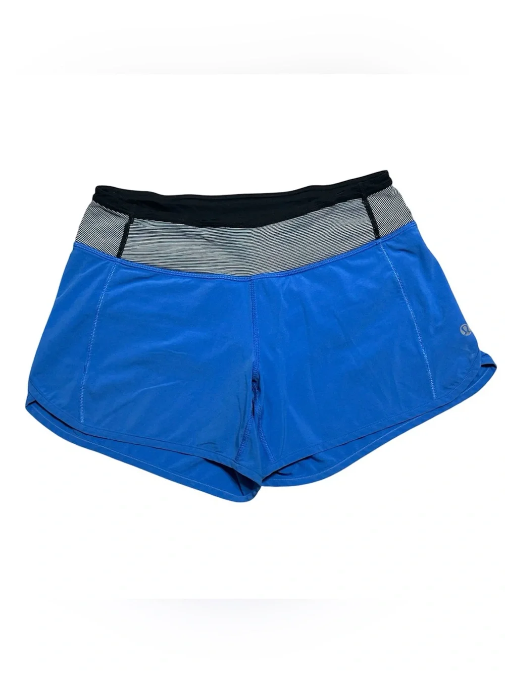 Lululemon Turbo Run shorts in Porcelain Blue size 2